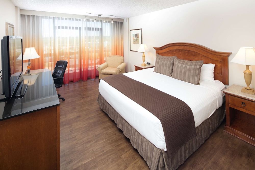 PREMIUM, KING BED