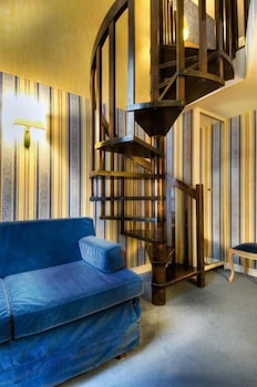 Hotel Baudelaire Opera 67/72