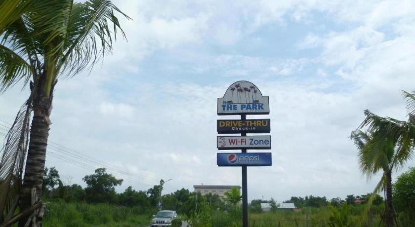 The Park Drive-Thru Check-In Resort 4/46