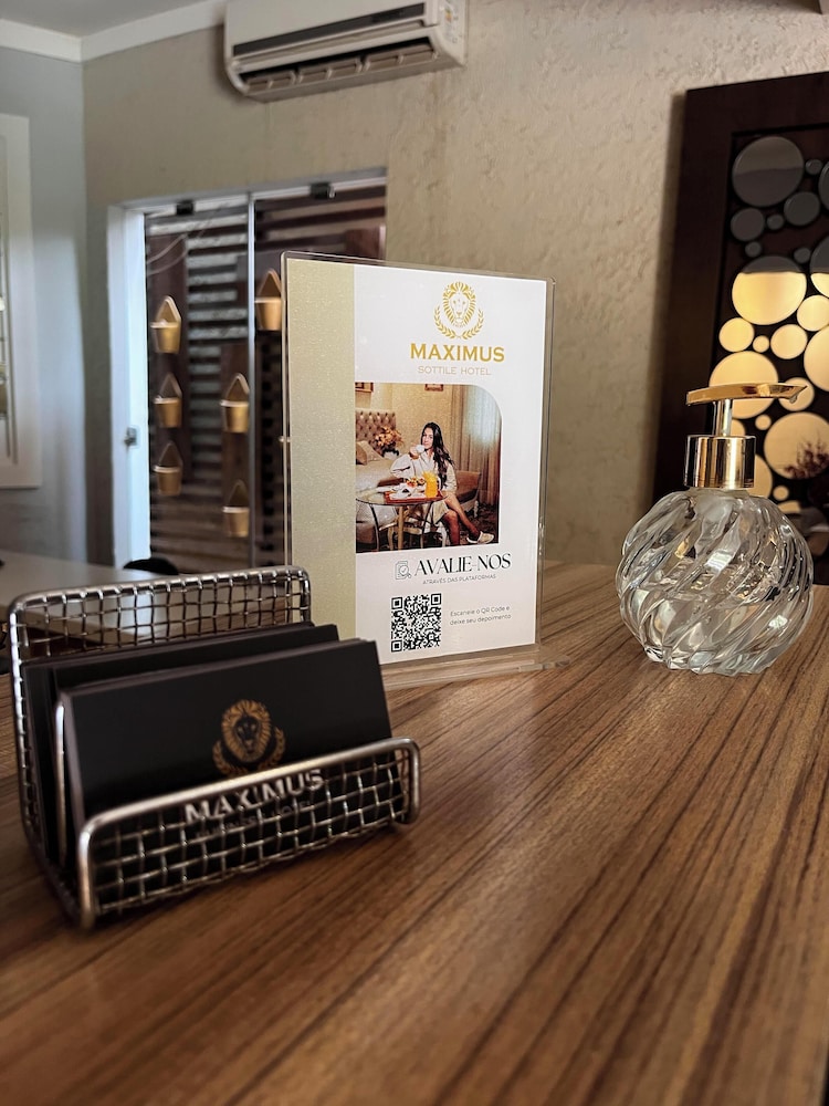 Maximus Sottile Hotel 39/57