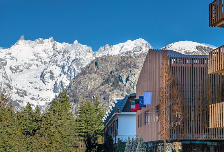 Le Massif Hotel & Lodge Courmayeur 3/50