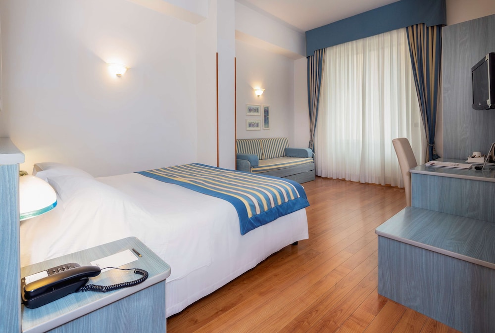 Best Western Plus Tigullio Royal Hotel 12/64
