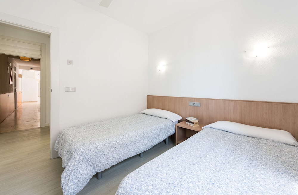 Apartamentos Atlantida 20/70