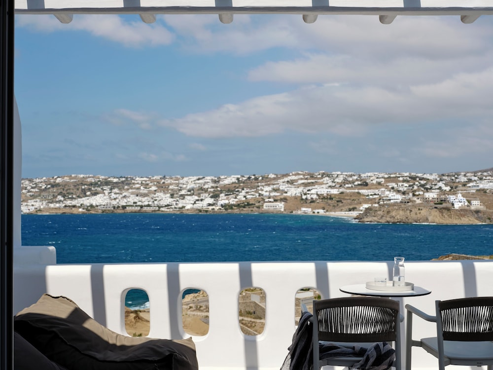 Mykonos No5 Suites and Villas 35/40