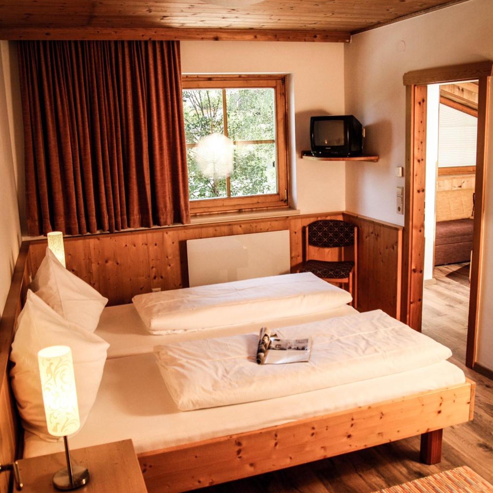شقة، Hotel Pension Alpenrose 2/8