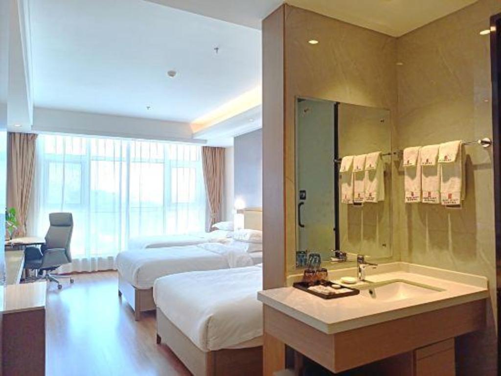Jinming Rezen Select (Qinhuangdao Hotel) 31/33