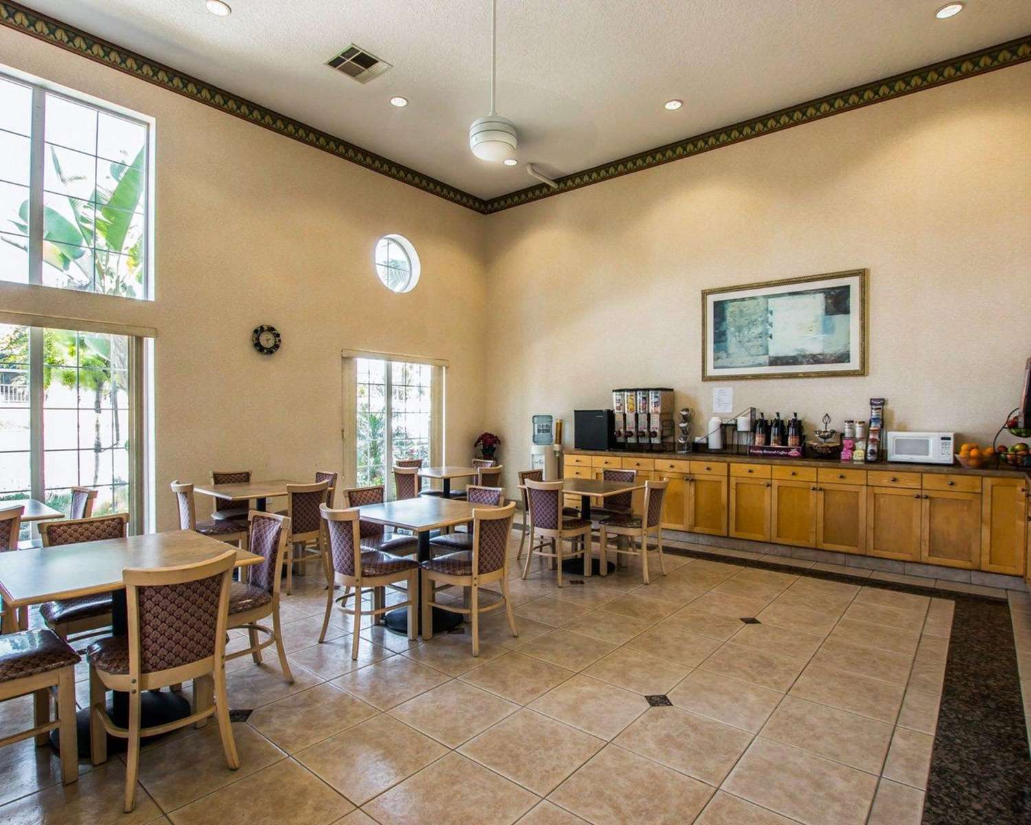 Motel6 Oceanside CA Marina Camp Pendleton 10/15