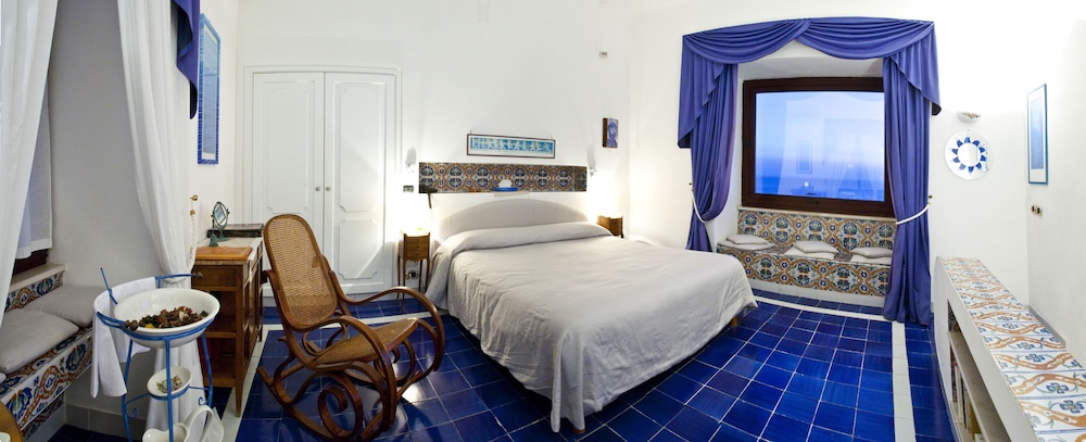Villa Angelina 18/48