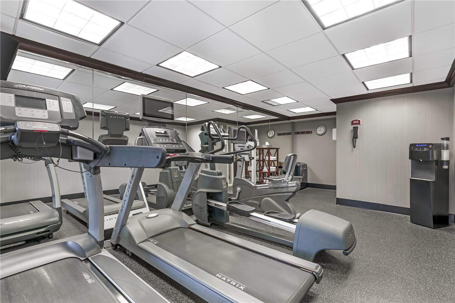 Best Western Dulles Airport Inn 9/23