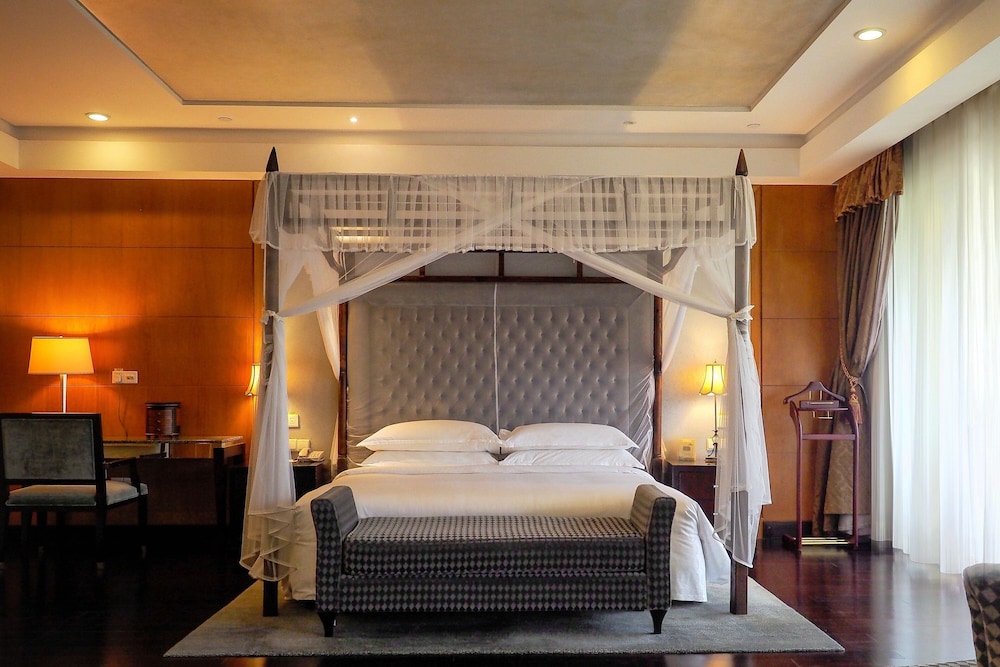 Presidential, Suite, 2 King Beds, Ocean View, Balcony
