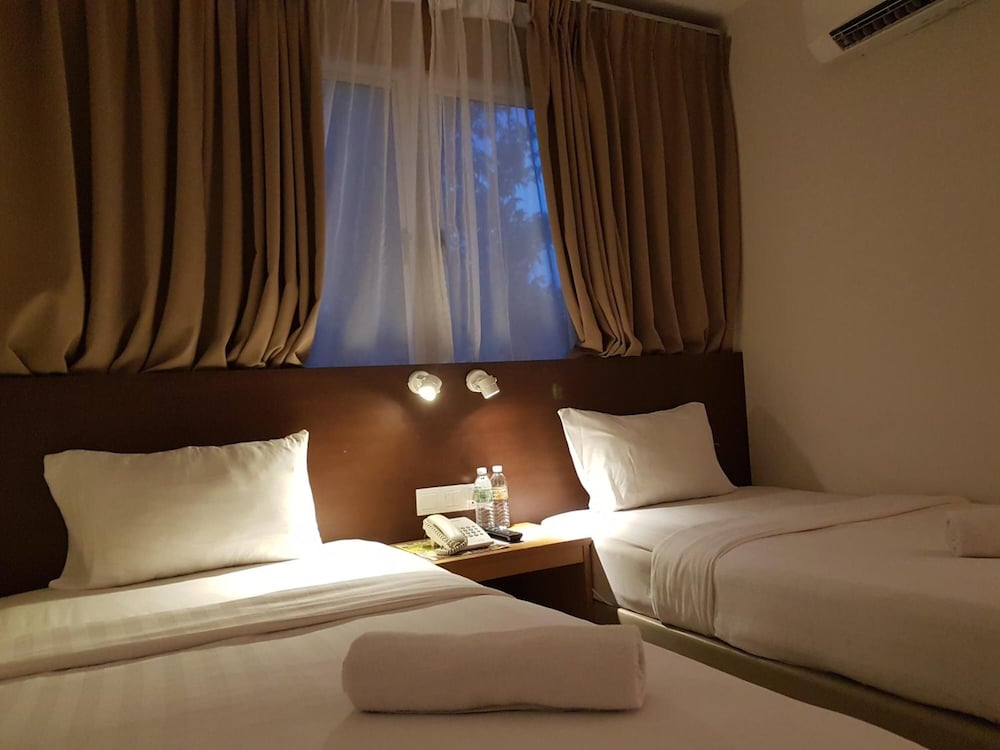 Hotel Asia 20/65