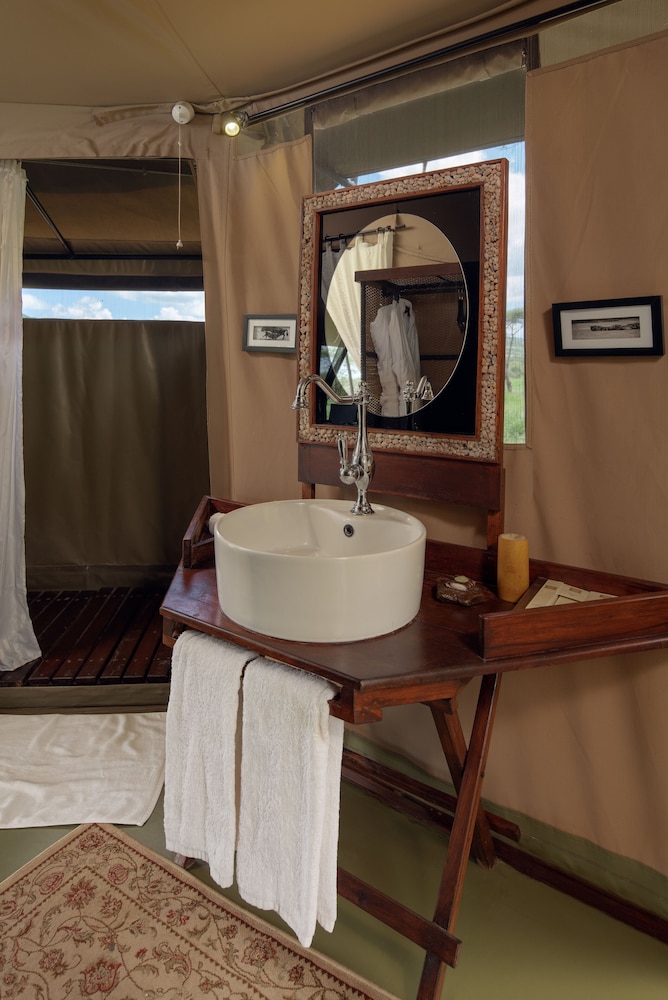 OLE SERAI LUXURY CAMP 22/39