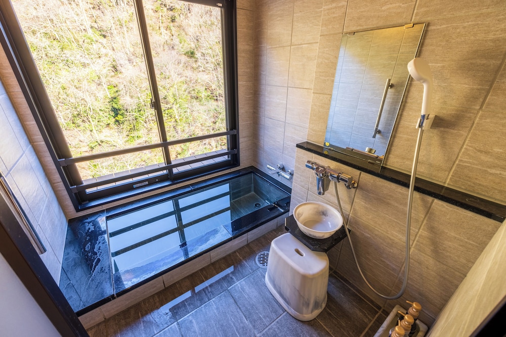 Hotel Okuyumoto 63/64