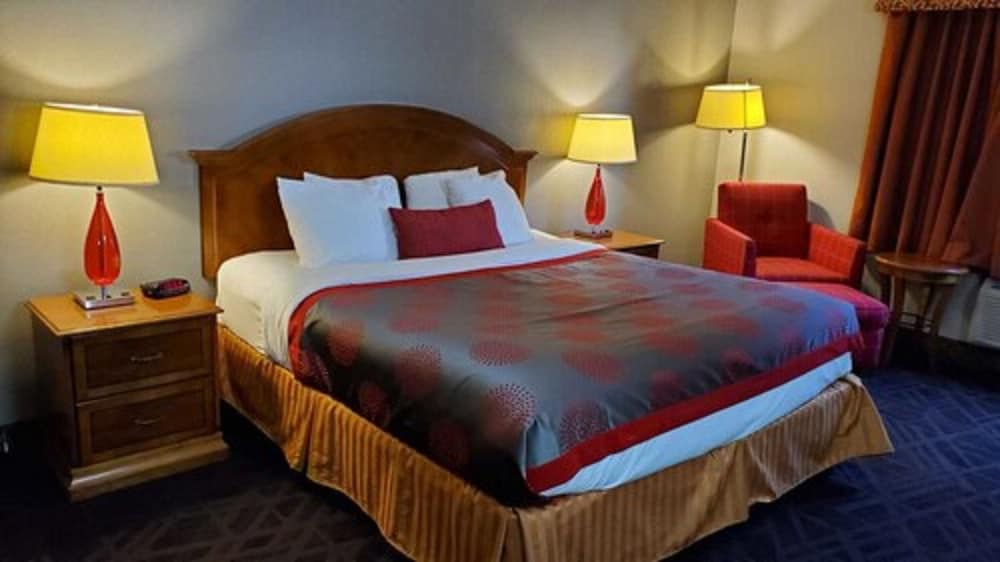 Ramada By Wyndham Barstow 14/36