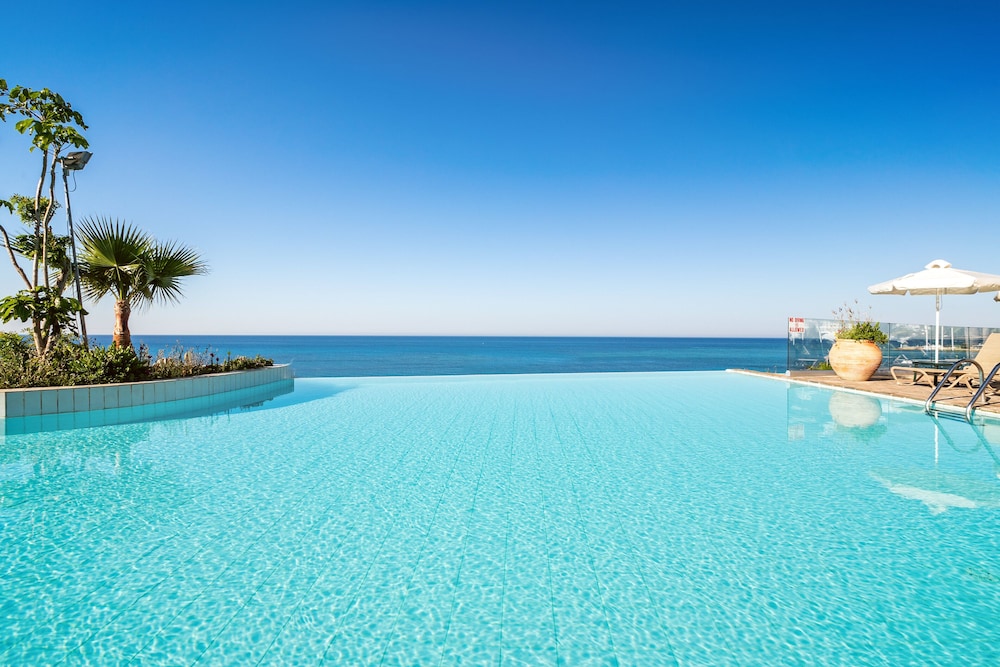 Atlantica Sungarden Beach Hotel 15/75