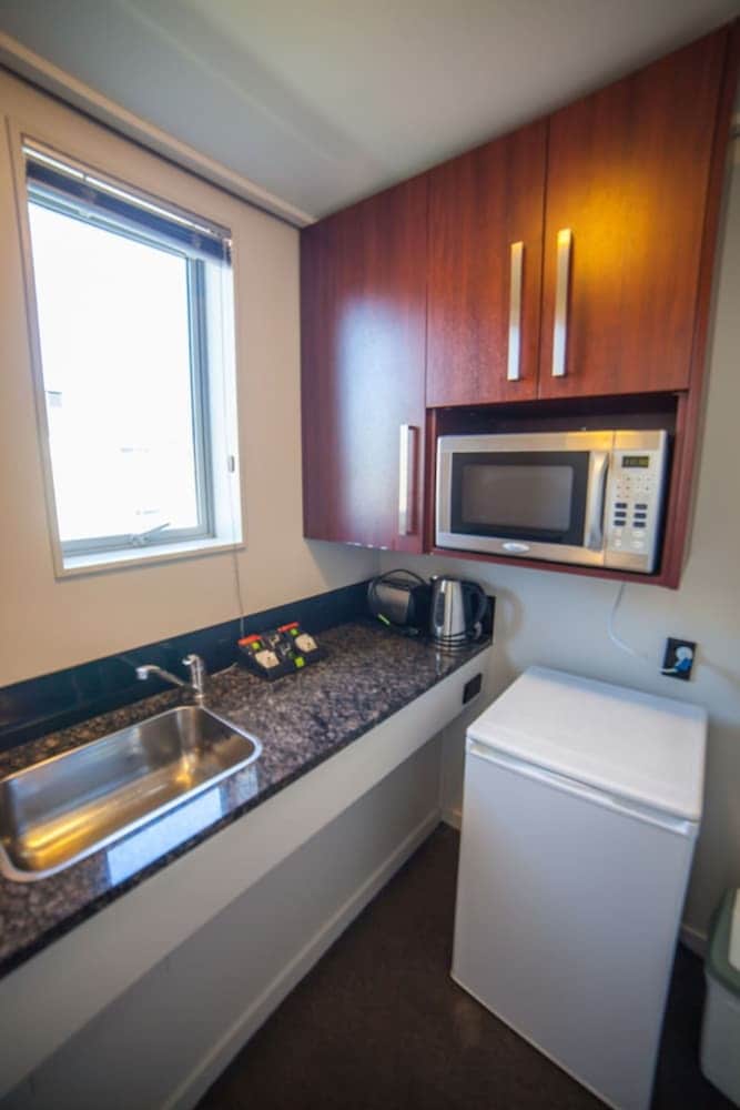 City Central Motel Apartments 16/28