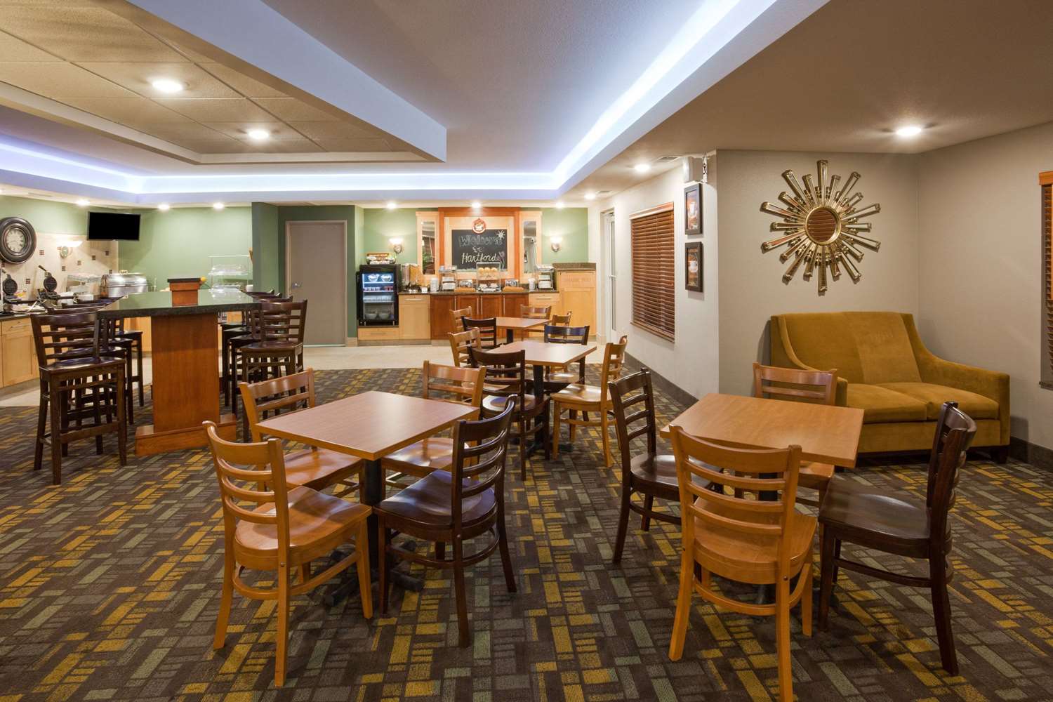 Americinn By Wyndham Hartford Sd 13/18