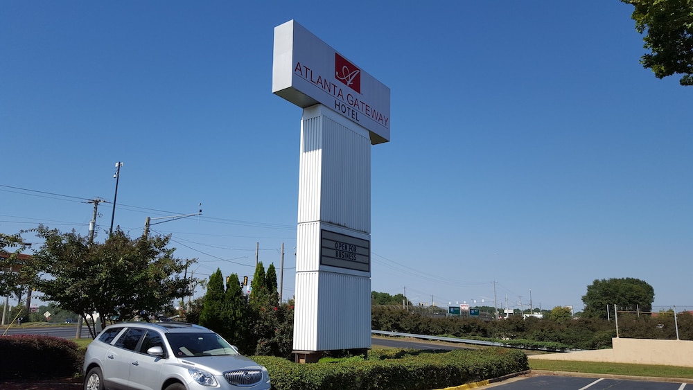 Ramada Plaza by Wyndham Atlanta Airport photo2