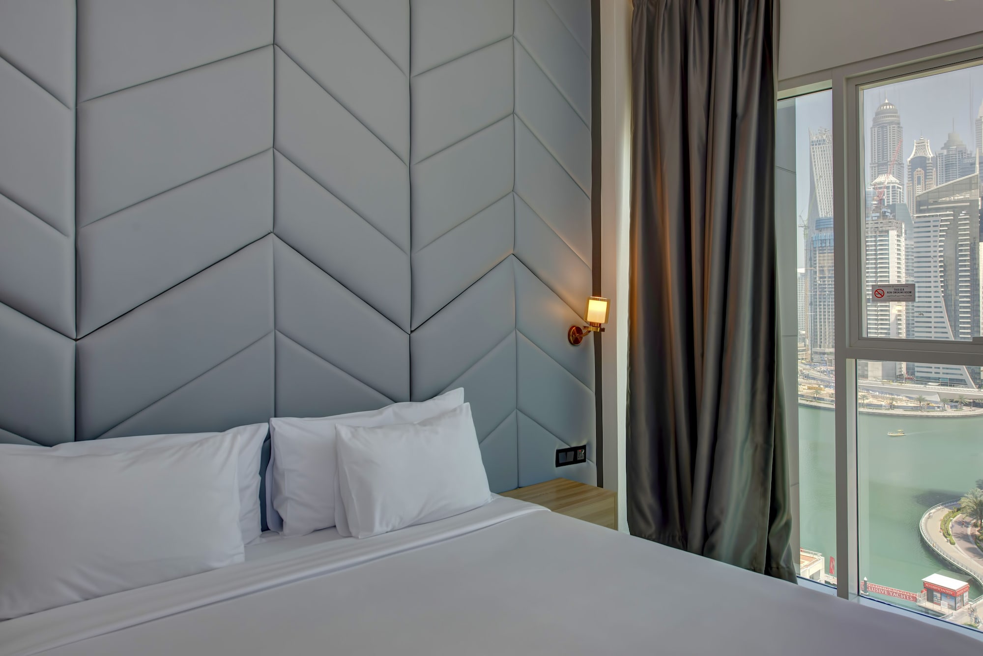 PREMIUM, STUDIO, MARINA VIEW, BALCONY