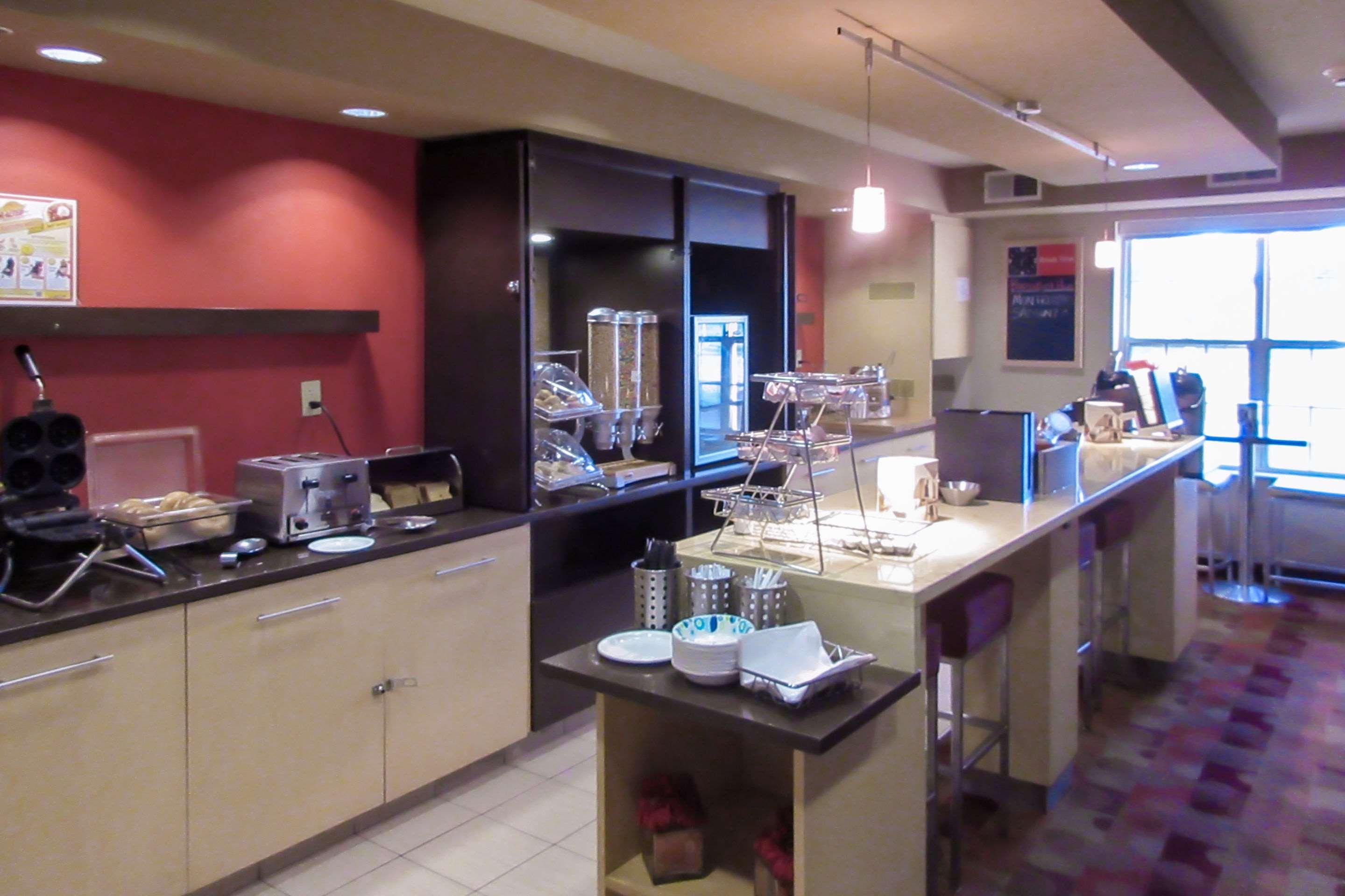 MainStay Suites Columbus Worthington 19/31