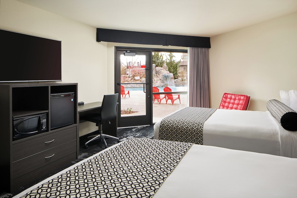 غرفة بريميوم بسريرين كوين، Centennial Hotel Spokane 2/3
