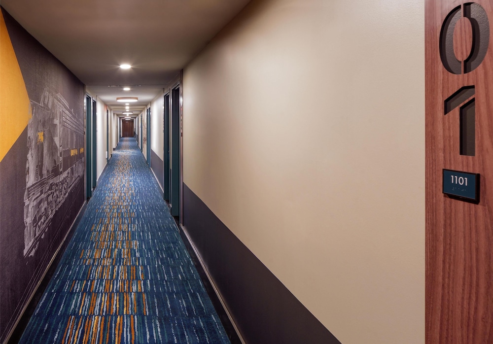 Caption by Hyatt Downtown Nashville The Gulch 26/50