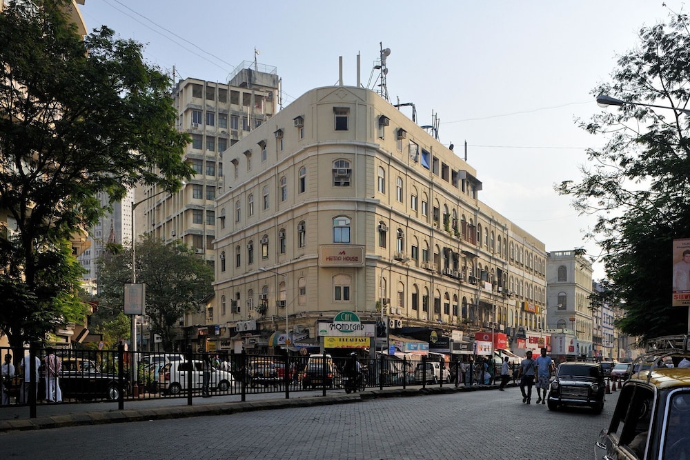 Hotel Royal Castle 49/58