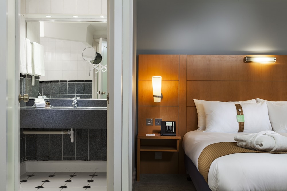 Holiday Inn London Sutton 28/73