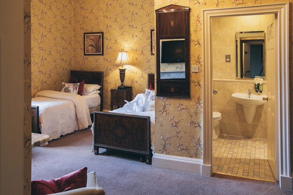 Rowton Castle Hotel 2/50