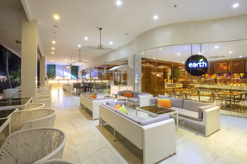 Solea Seaview Resort (Newly Renovated) 6/47
