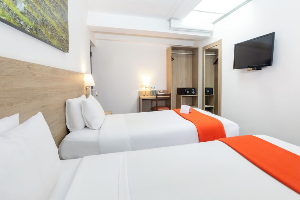TRADITIONAL, TWIN BEDS