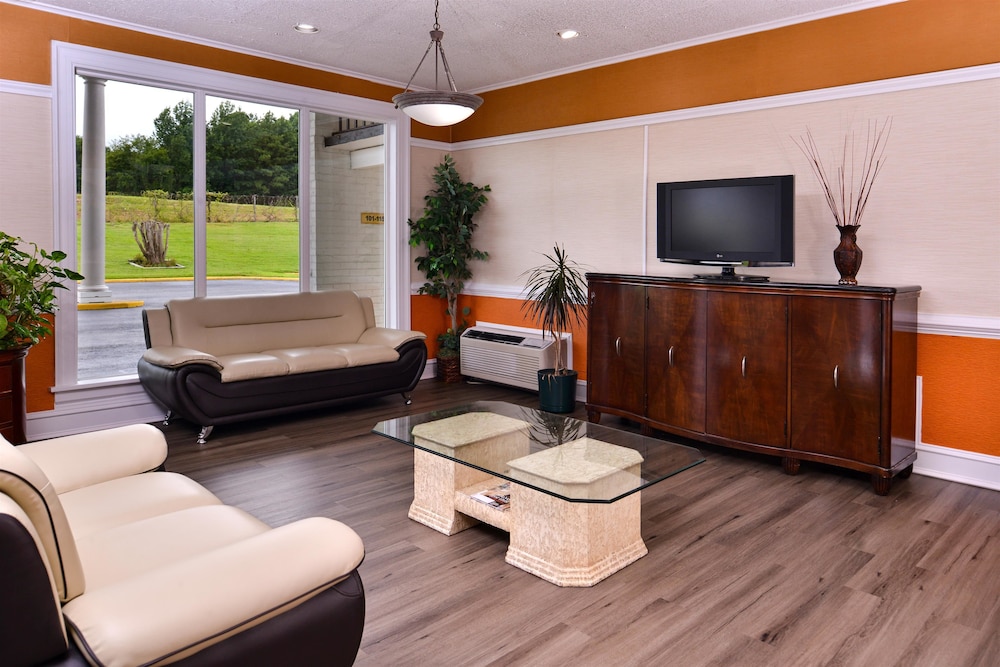 Americas Best Value Inn Richmond South 11/31