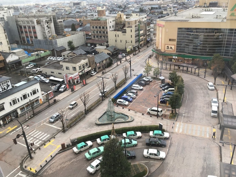 Hotel Crown Hills Takefu 42/44