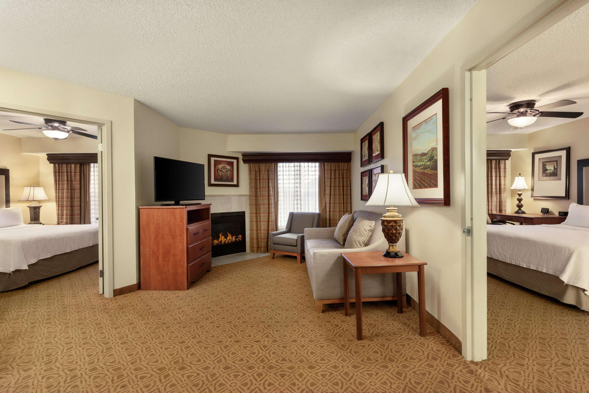 2 Bedrooms, Suite, 2 King Beds, 2 Bathrooms