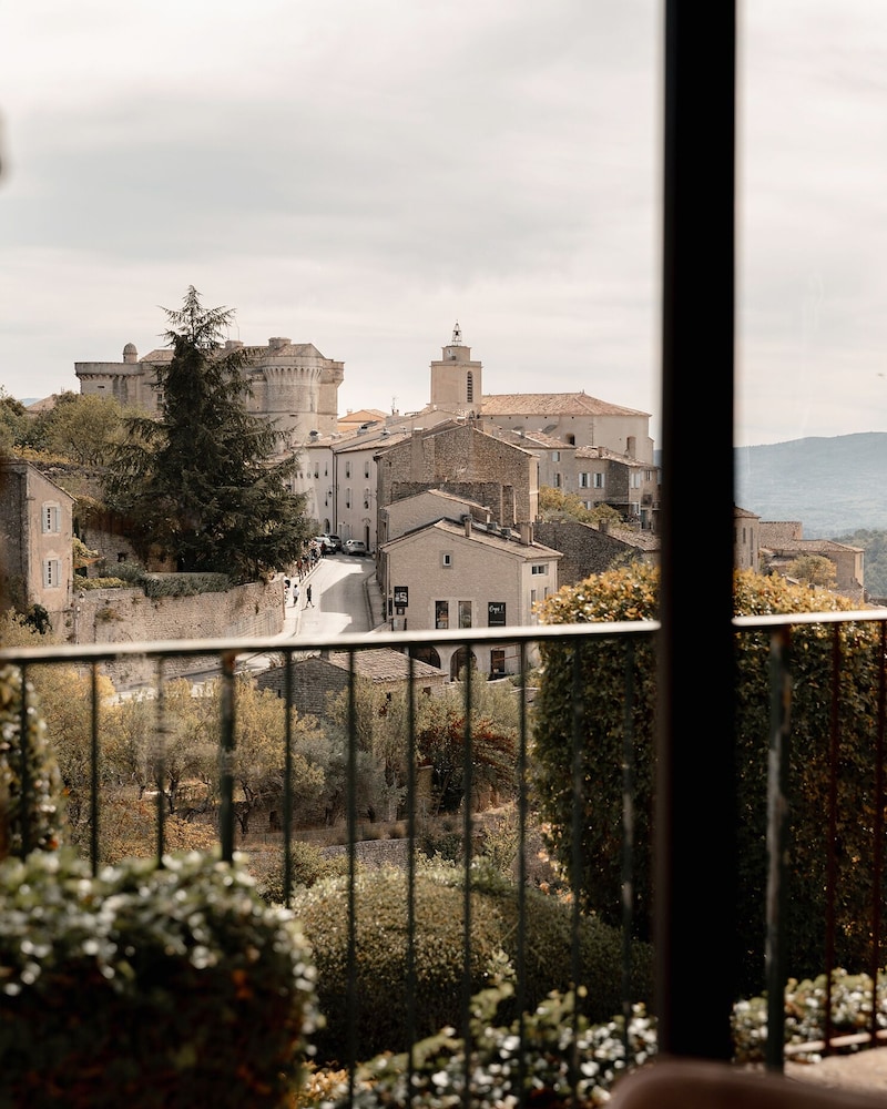 Mas des Romarins, The Originals Relais 36/41