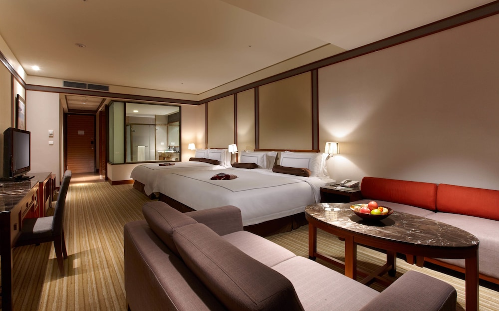 Evergreen Resort Hotel Jiaosi 11/70