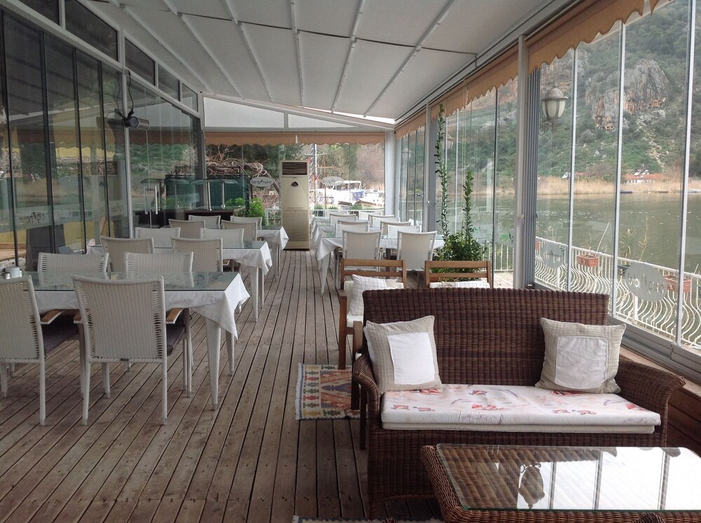 Berg Hotel 32/50