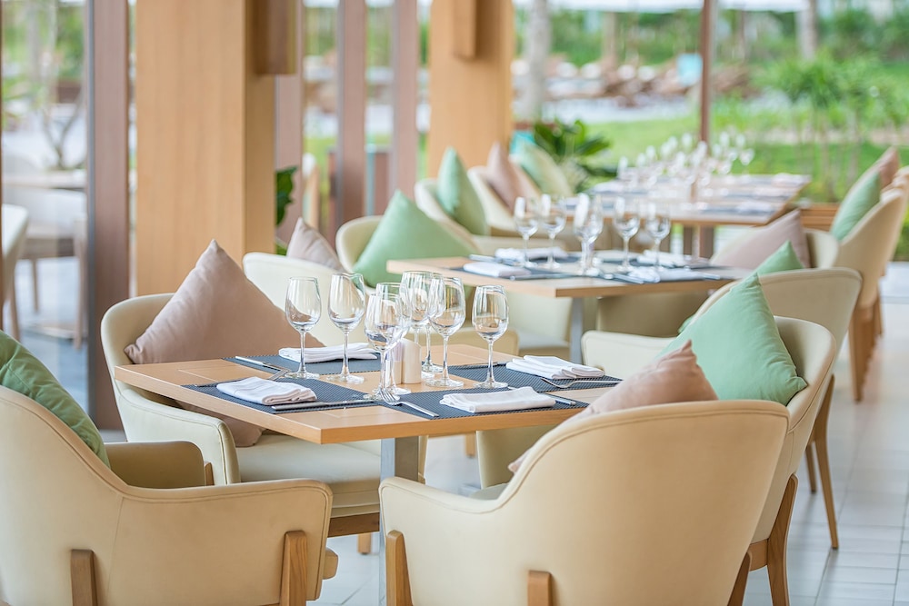 Flc Luxury Hotel Samson 54/69