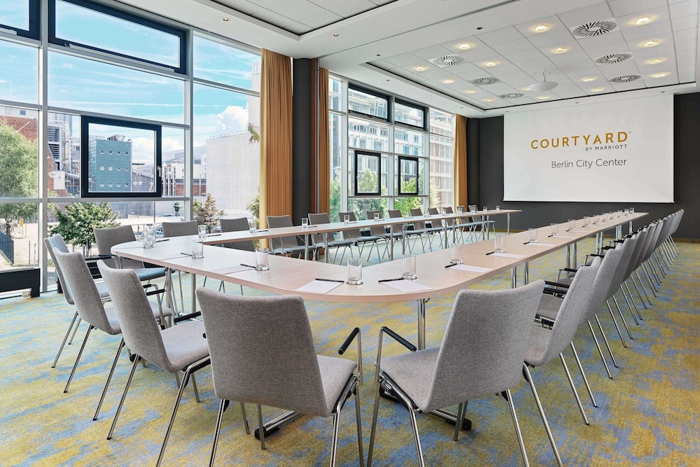 Courtyard By Marriott Berlin City Center 44/47