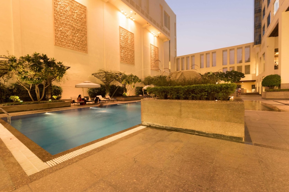 Jaipur Marriott 8/55