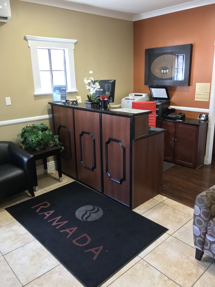 Ramada by Wyndham - Poway 10/51