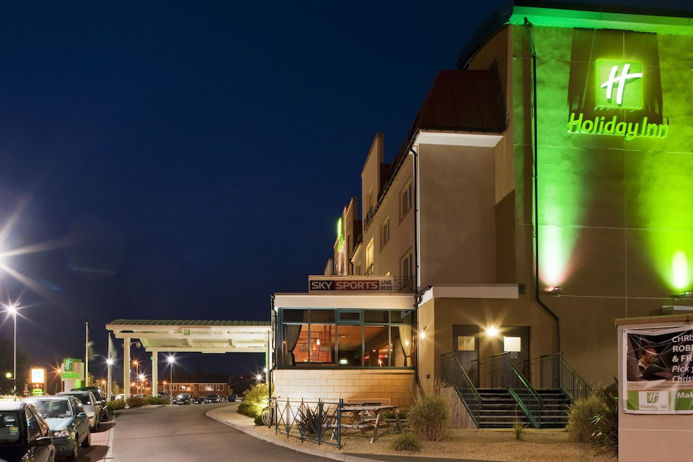 Holiday Inn West 2/60