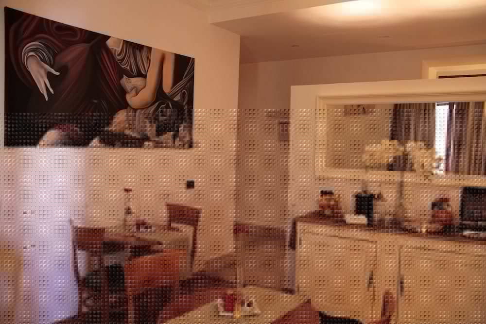 Saint Peter Six Rooms And Suites 46/67