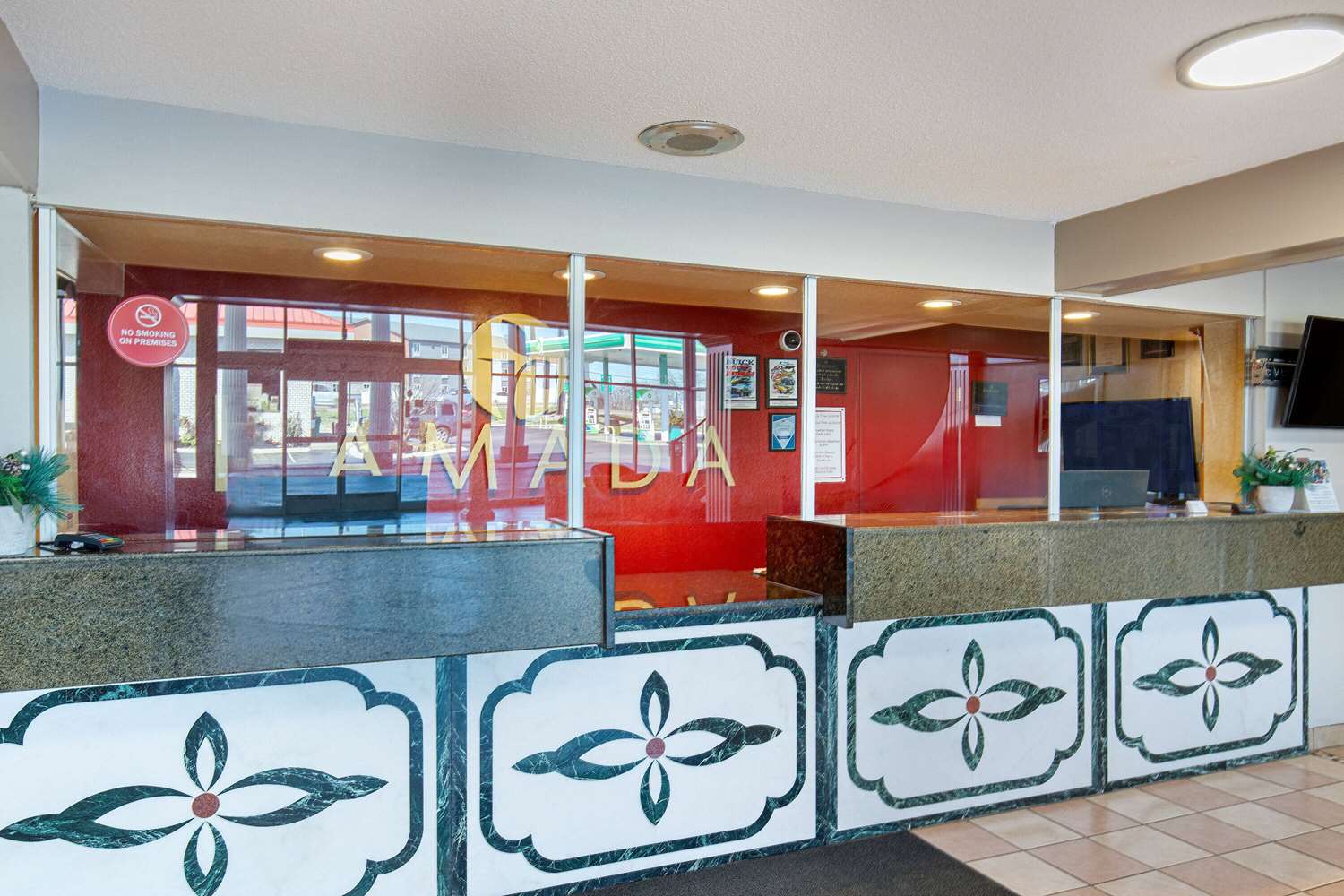 Ramada By Wyndham Bowling Green 7/45