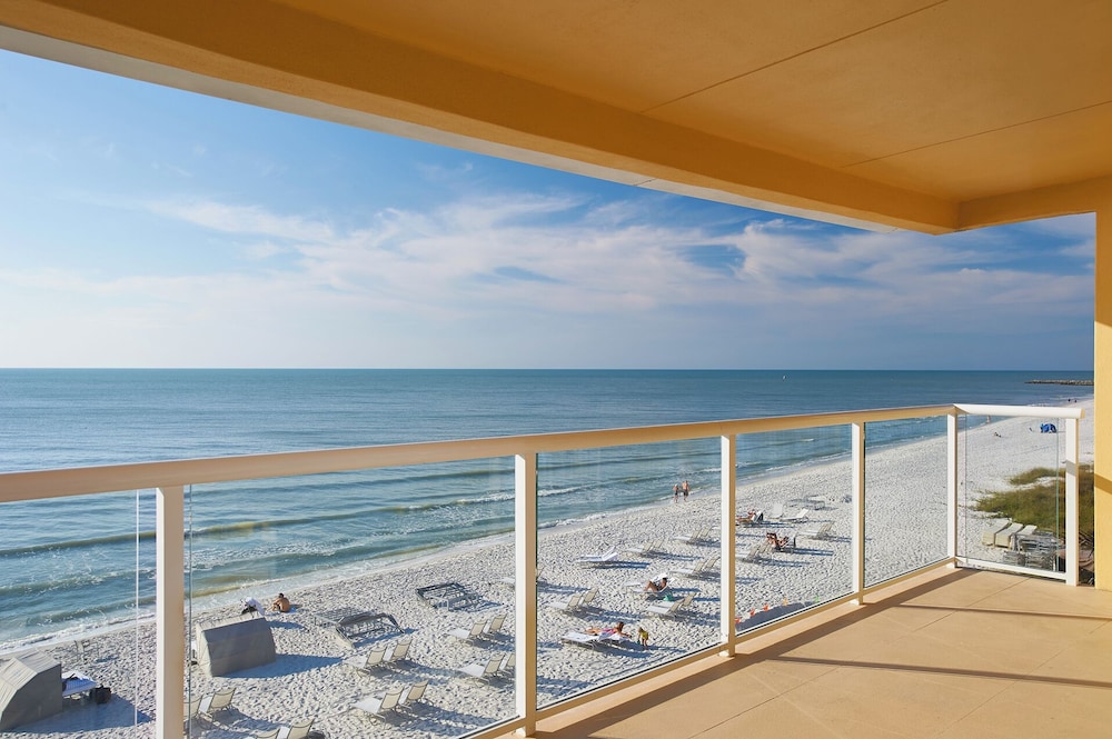 Edgewater Beach Hotel 55/64