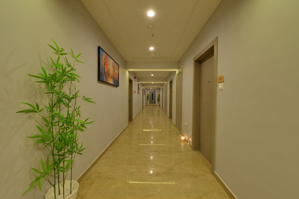Iris Beacon Hotel, Rajkot 6/32