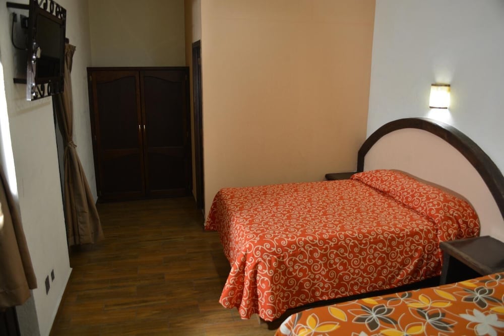 Hotel Barroco 24/34