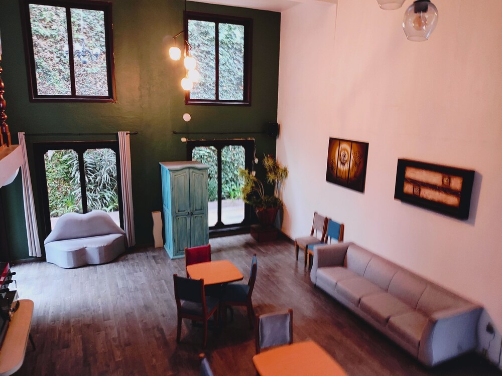 Hotel Jardines Del Carmen 33/50