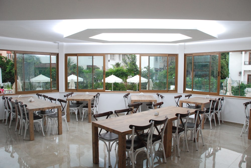Elegance Hotel Kemer 57/64