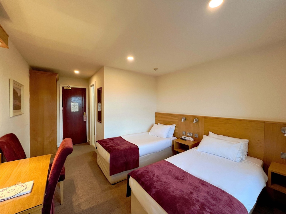 The Lucan Spa Hotel 9/65